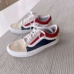 Van’s Old Skool Retro Block Red Navy Blue Beige Sneakers Men’s 5.5 Women’s 7.0